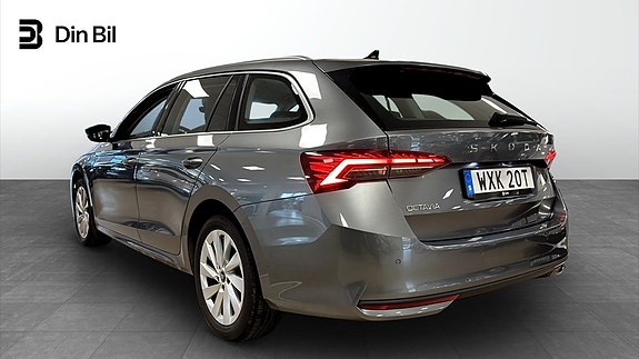 Skoda Octavia 3 of 5