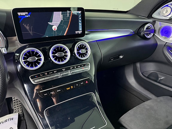 Mercedes-Benz C300 14 of 21