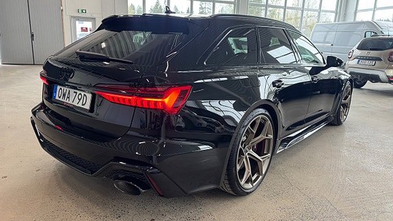 Audi RS6 2 of 5