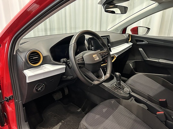Seat Ibiza 8 of 13