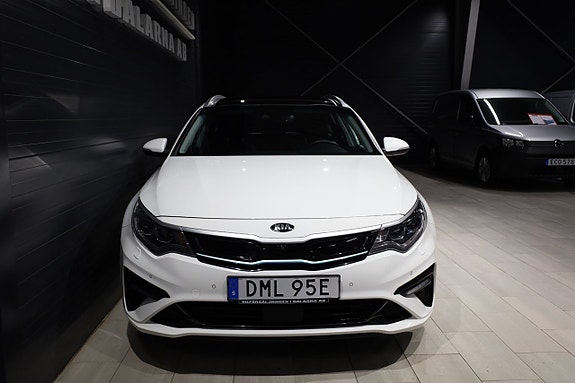 Kia Optima 2 of 5