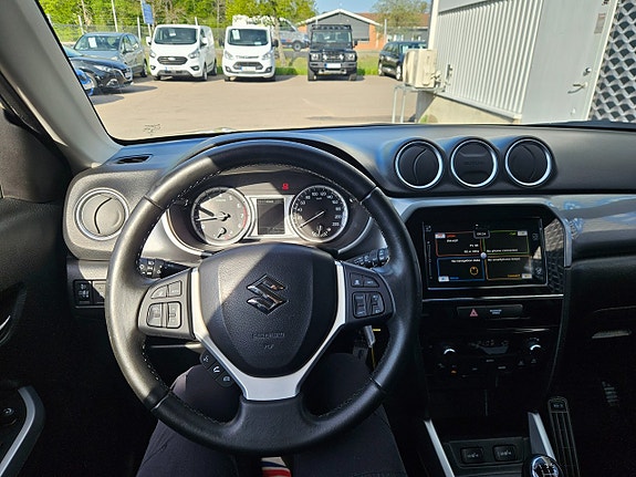 Suzuki Vitara 13 of 15