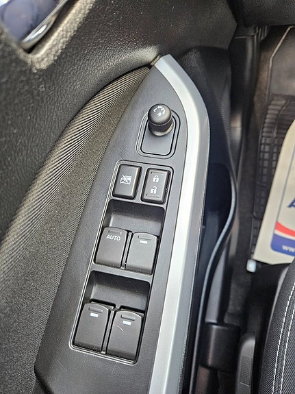 Suzuki Vitara 10 of 15