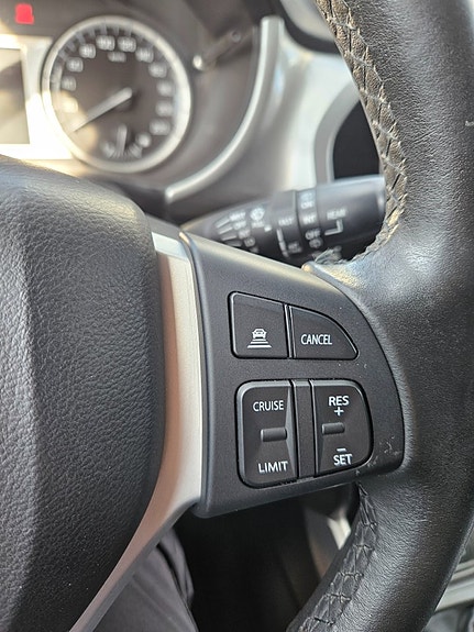 Suzuki Vitara 12 of 15