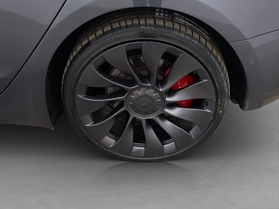 Tesla Model 3 24 of 30