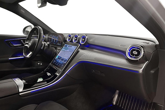 Mercedes-Benz C300 9 of 14