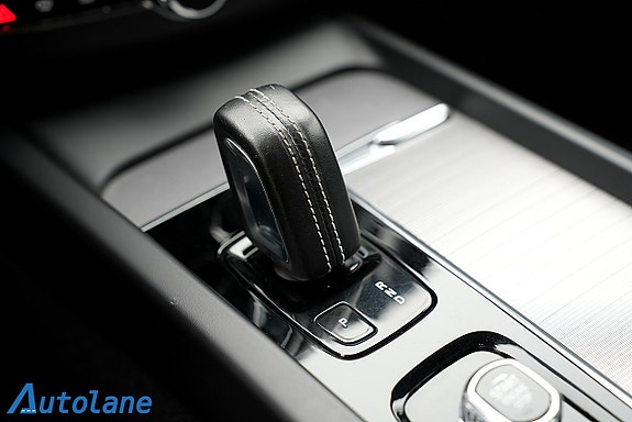 Volvo XC60 23 of 26
