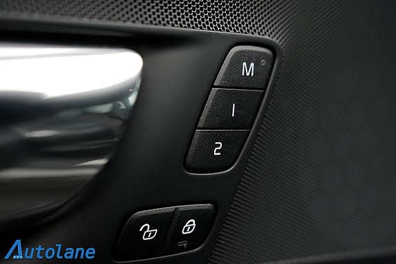 Volvo XC60 14 of 26