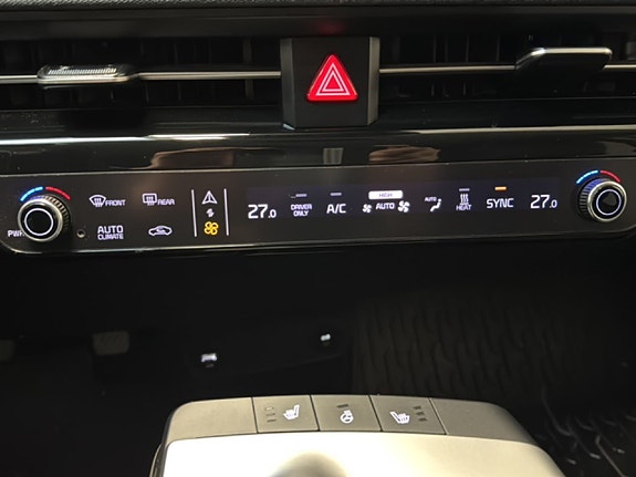 Kia EV6 13 of 21