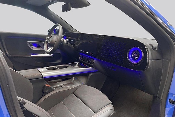 Mercedes-Benz CLA250+ 10 of 14