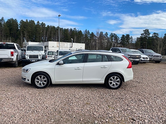 Volvo V60 3 of 21