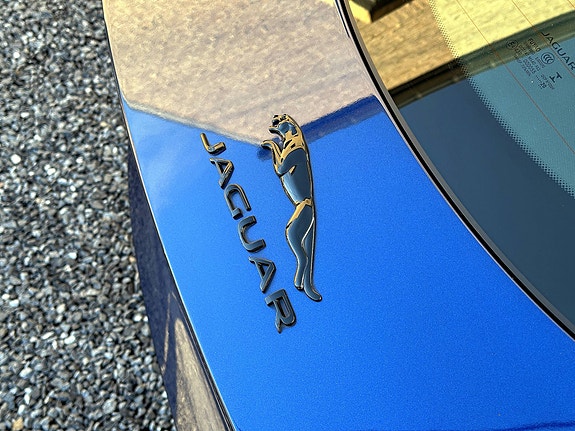 Jaguar F-TYPE 9 of 13