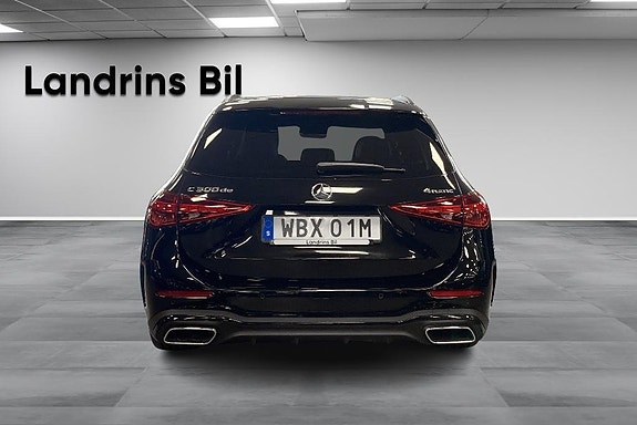 Mercedes-Benz C300 de 5 of 14