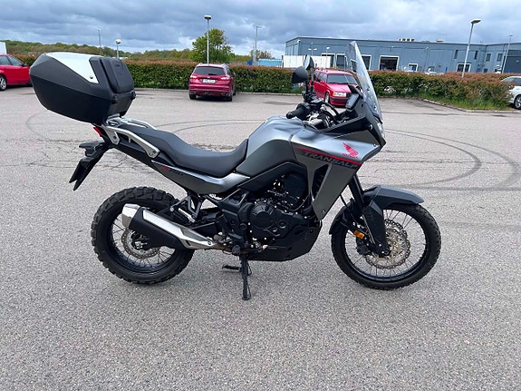 Honda XL750 Transalp 3 of 6