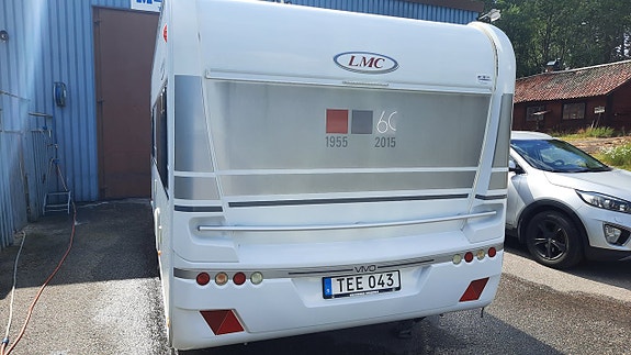 LMC Vivo 490E Truma Mover XT 10 of 10