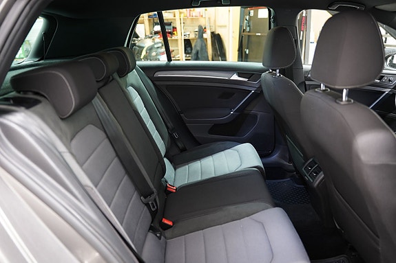 Volkswagen Golf I 18 of 19