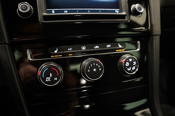 Volkswagen Golf I 13 of 19