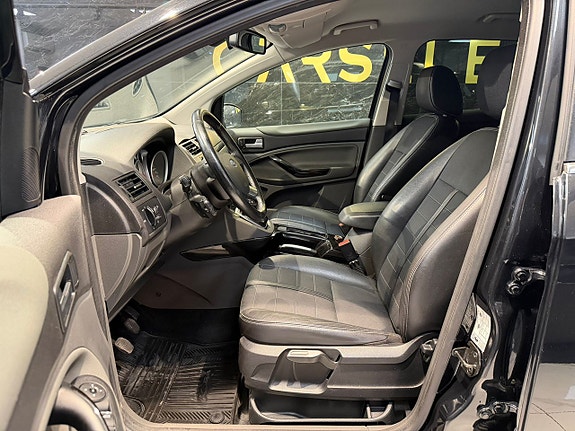 Ford Kuga 11 of 20
