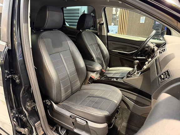 Ford Kuga 16 of 20