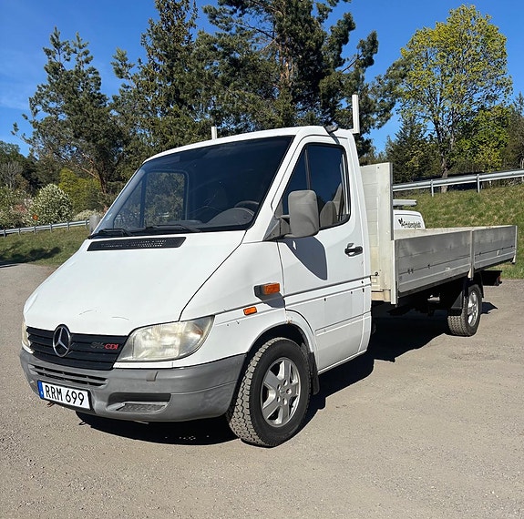 Mercedes-Benz Sprinter 313 2 of 5