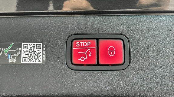 Mercedes-Benz EQS450 7 of 24