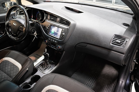 Kia Ceed 8 of 20