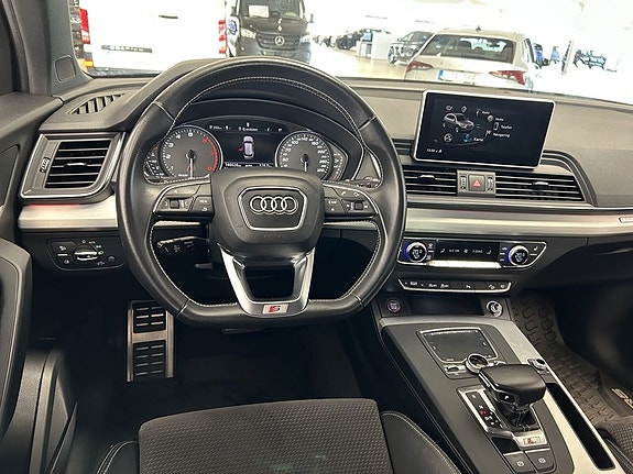 Audi SQ5 12 of 22