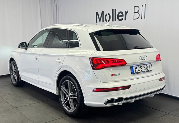 Audi SQ5 4 of 5