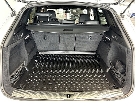 Audi SQ5 8 of 22