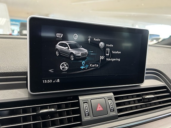 Audi SQ5 14 of 22