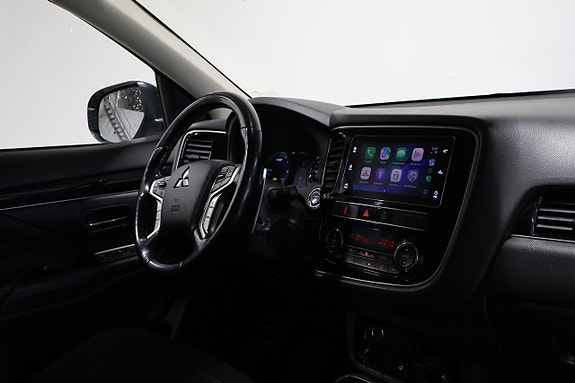 Mitsubishi Outlander 9 of 20