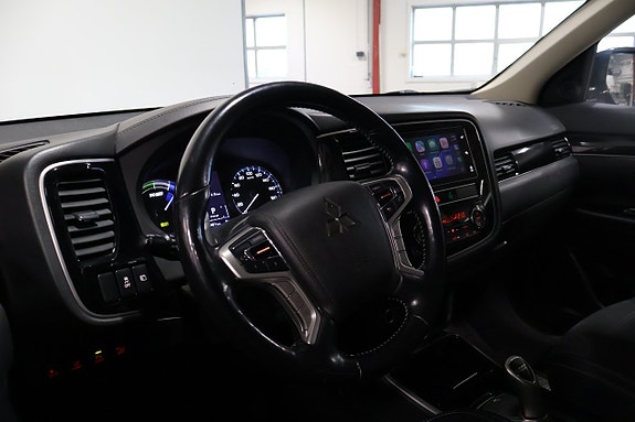 Mitsubishi Outlander 12 of 20