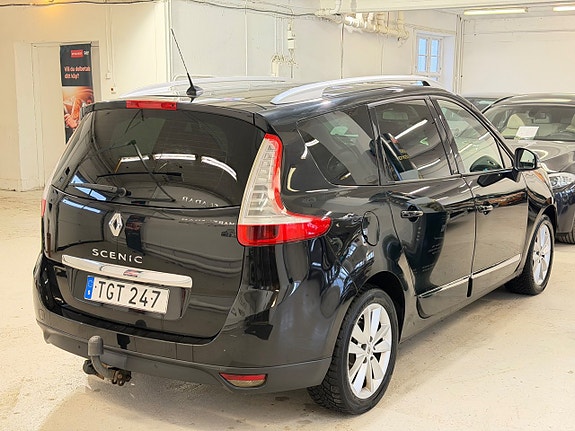 Renault Grand Scenic III 4 of 5