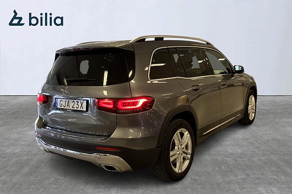 Mercedes-Benz GLB250+ 3 of 5