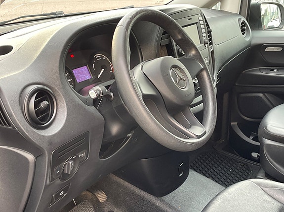 Mercedes-Benz Vito 111 6 of 27