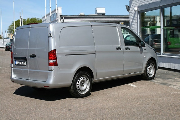 Mercedes-Benz eVito 111 8 of 19