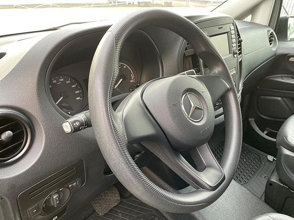 Mercedes-Benz Vito 111 5 of 27
