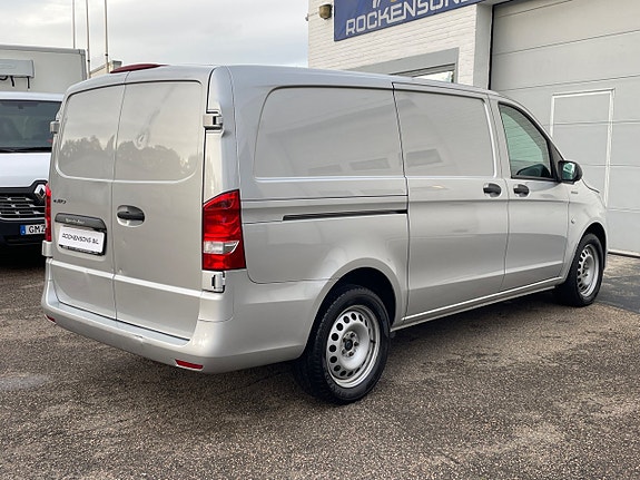 Mercedes-Benz Vito 111 19 of 27