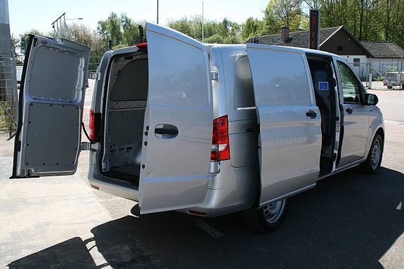 Mercedes-Benz eVito 111 7 of 19