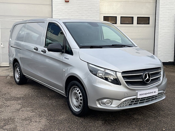 Mercedes-Benz Vito 111 2 of 27
