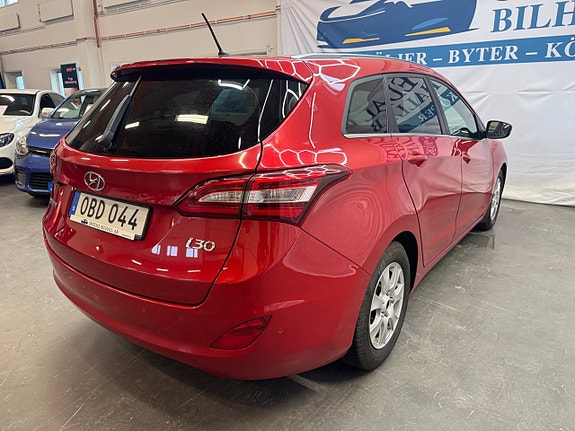 Hyundai i30 8 of 20