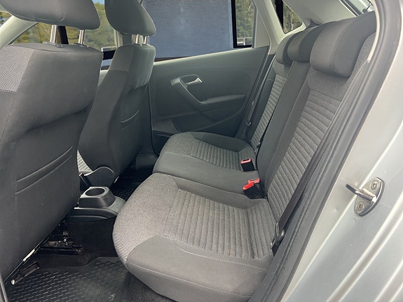Volkswagen Polo 13 of 15