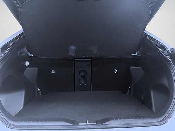 Toyota Yaris Cross 15 of 17