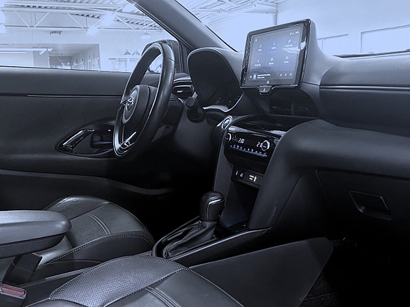 Toyota Yaris Cross 13 of 17