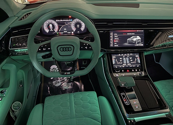 Audi Q8 21 of 30
