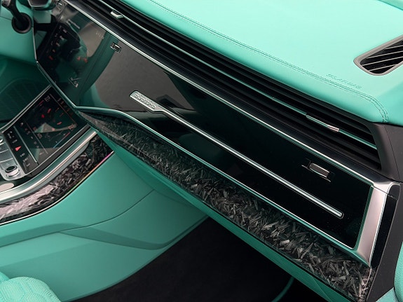 Audi Q8 30 of 30