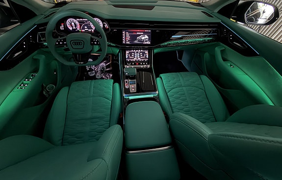 Audi Q8 20 of 30