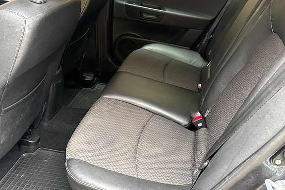 Kia Ceed 7 of 8