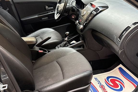 Kia Ceed 5 of 8