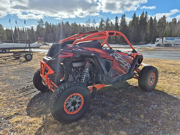 Polaris RZR 2 of 6